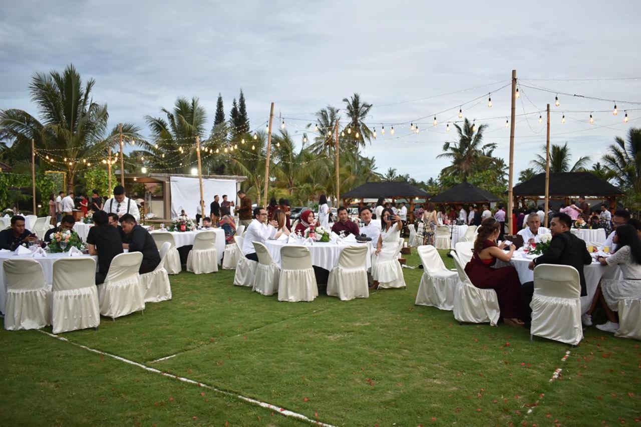 Grand Harvest Resort & Villas Banyuwangi  Extérieur photo