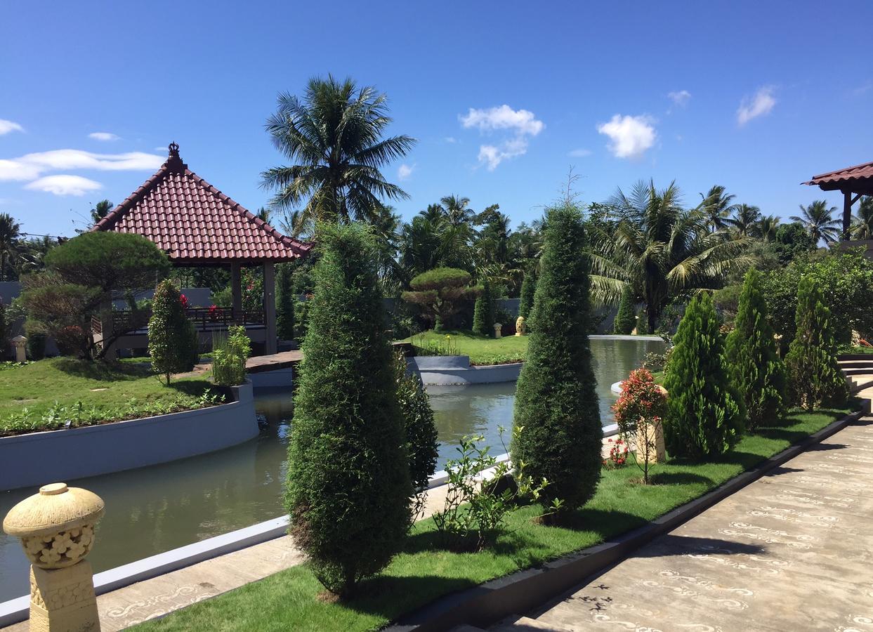 Grand Harvest Resort & Villas Banyuwangi  Extérieur photo